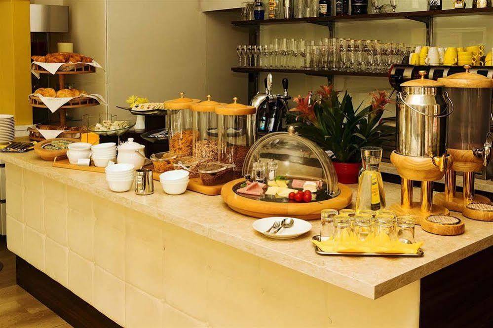 Timeout City Hotel, 5 Min To City Center, Self Check In Wina Bagian luar foto